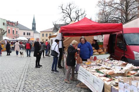 Farmářské trhy v květnu nebudou. Na minulých prodejci prodělali,。